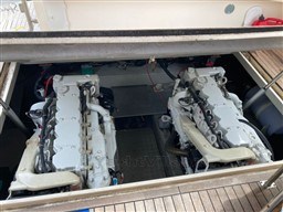 CANTIERI DI LIVORNO - SPACE 36 FLY - interiors