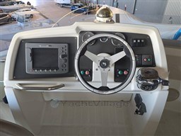BENETEAU - ANTARES 13.80 - electronic
