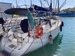 JEANNEAU - SUN ODYSSEY 32.2 - exteriors