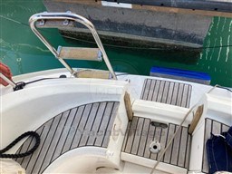 JEANNEAU - SUN ODYSSEY 32.2 - exteriors