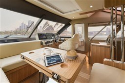 GULF CRAFT - NOMAD 65 - interiors