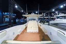 GULF CRAFT - SILVERCAT 34 CC - exteriors