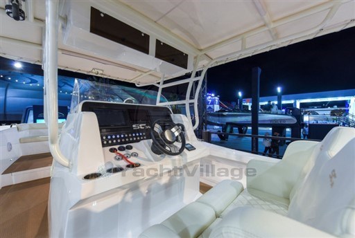 GULF CRAFT - SILVERCAT 34 CC - exteriors