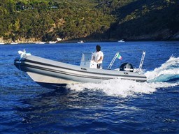 NOVAMARINE - RH 600 - interiors