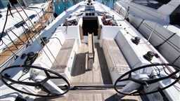 SOLARIS YACHTS - SOLARIS 42 - exteriors