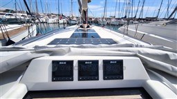 SOLARIS YACHTS - SOLARIS 42 - electronic