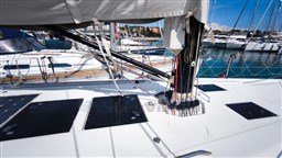 SOLARIS YACHTS - SOLARIS 42 - exteriors