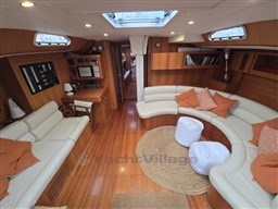 COMAR YACHTS - COMET 65s - interiors
