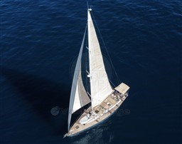 COMAR YACHTS - COMET 65s - exteriors