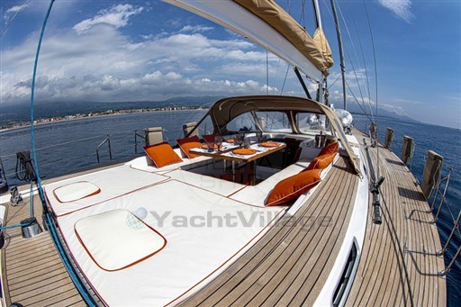 COMAR YACHTS - COMET 65s - exteriors