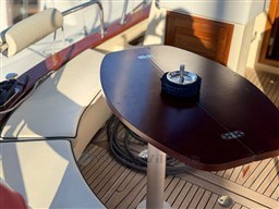 NAUTICA ESPOSITO - FUTURA CABIN 28 SPORT - interiors