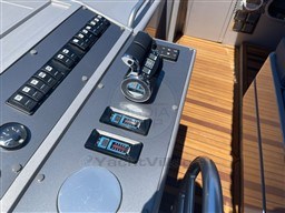 PROFILMARINE - CHEROKEE 60 - electronic