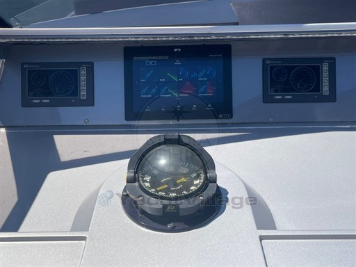PROFILMARINE - CHEROKEE 60 - electronic