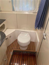 PROFILMARINE - CHEROKEE 60 - interiors