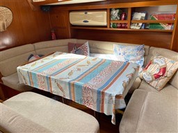 CANTIERE DEL PARDO - GRAND SOLEIL 45 - interiors