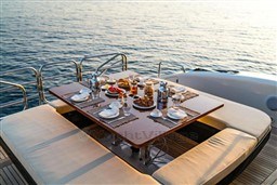 CANTIERE NAVALE ARNO - LEOPARD 24 - exteriors