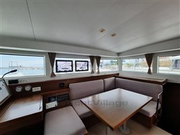 LAGOON YACHTS - LAGOON 40 - interiors