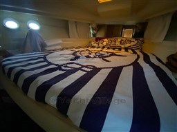 MOCHI CRAFT - MOCHI 47 OPEN - interiors