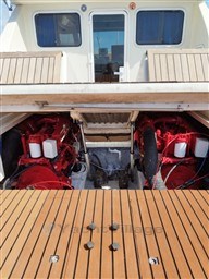 CAYMAN YACHTS - CAYMAN 30 FLY - motors