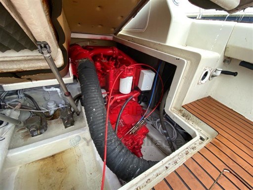 CAYMAN YACHTS - CAYMAN 30 FLY - motors