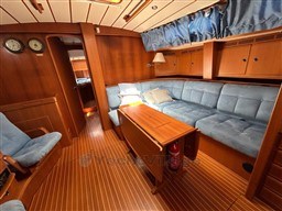 HALLBERG RASSY - HALLBERG RASSY 53 - interiors