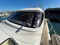 CAYMAN YACHTS - CAYMAN 43 - interiors