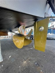 CAYMAN YACHTS - CAYMAN 43 - exteriors