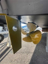 CAYMAN YACHTS - CAYMAN 43 - exteriors