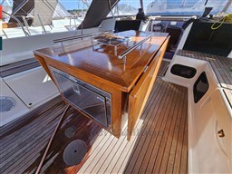 DUFOUR YACHTS - DUFOUR 520 GRAND LARGE - exteriors