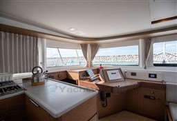 LAGOON YACHTS - LAGOON 46 - interiors
