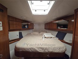 BERTRAM YACHTS - BERTRAM 390 CONVERTIBLE - interiors