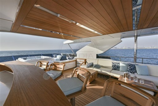 GULF CRAFT - MAJESTY 120 - exteriors