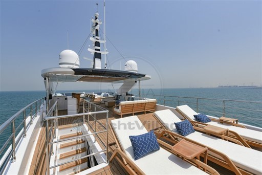 GULF CRAFT - MAJESTY 120 - exteriors