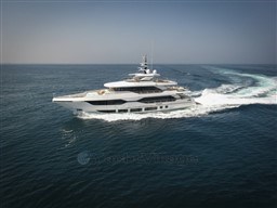 GULF CRAFT - MAJESTY 120 - exteriors