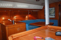 CANTIERE DEL PARDO - GRAND SOLEIL 42 - interiors