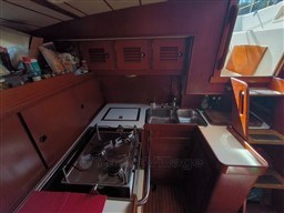 HALLBERG RASSY - HALLBERG RASSY 42 - interiors