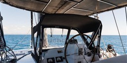 C.N.CATAMARAN CENTER - NYX 565 - exteriors