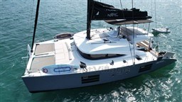 C.N.CATAMARAN CENTER - NYX 565 - exteriors