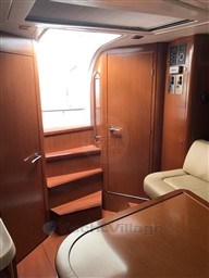 BENETEAU - GRAN TURISMO 34 - interiors
