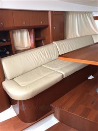 BENETEAU - GRAN TURISMO 34 - interiors