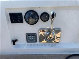 SOLARIS YACHTS - SOLARIS 44 - electronic