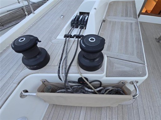 SOLARIS YACHTS - SOLARIS 44 - exteriors