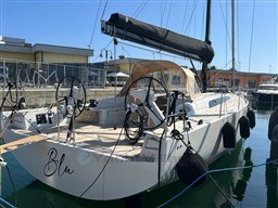 SOLARIS YACHTS - SOLARIS 44 - exteriors