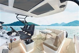 GULF CRAFT - ORYX 379 - interiors