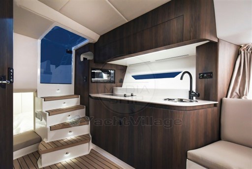 GULF CRAFT - ORYX 379 - interiors