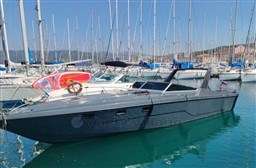 GLASTRON - GLASTRON LA RAYA - exteriors