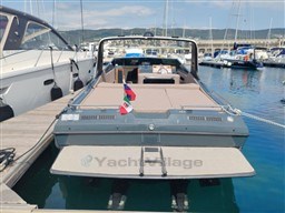 GLASTRON - GLASTRON LA RAYA - exteriors