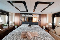 SUNSEEKER - SUNSEEKER 64 PREDATOR - interiors