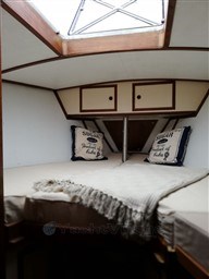 OYSTER MARINE - OYSTER 39 - interiors