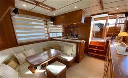FUJAN ALLEGRO YACHT - ADAGIO 55 - interiors